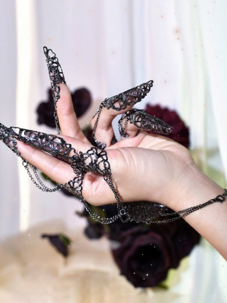 Cyberpunk Finger Nail Ring Bracelet Gothic Hand Accessory Silver/Metallic Color