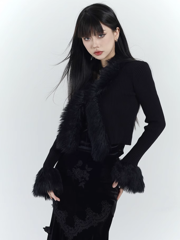 Gothic Black V-Neck Plush Trim Slim-fitting Knitted Sweater