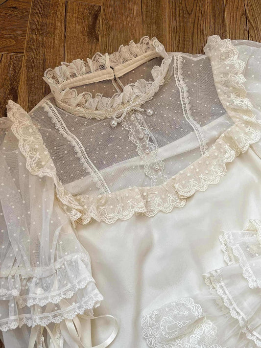 Creamy White Dotted Tulle Puff Sleeves Blouse with Detachable Sleeves