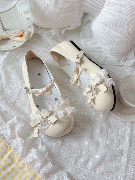 Yellow Sweet Lolita Flat Mary Janes in PU Leather with Bow Accents & Ruffled Lace
