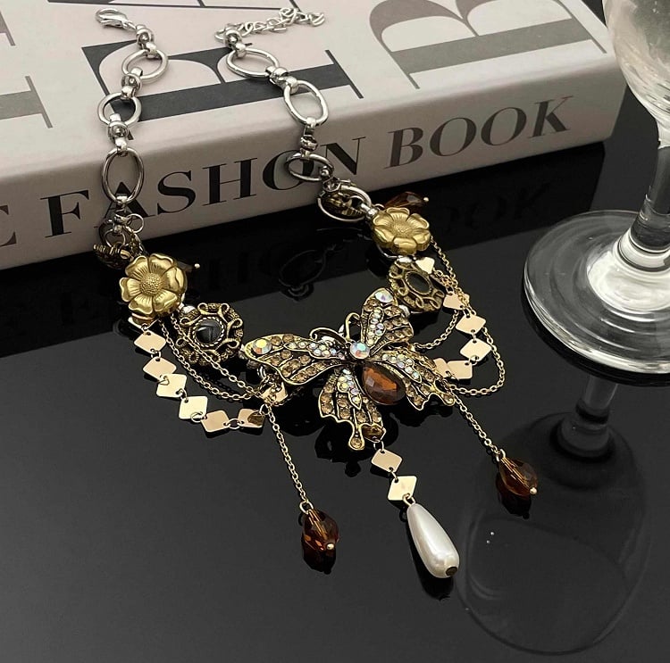 Butterfly Pendant Baroque Necklace Bronze Choker