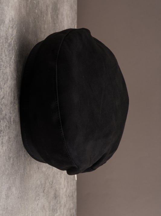 Black Gothic Heart Ring Studs Details Beret Hat