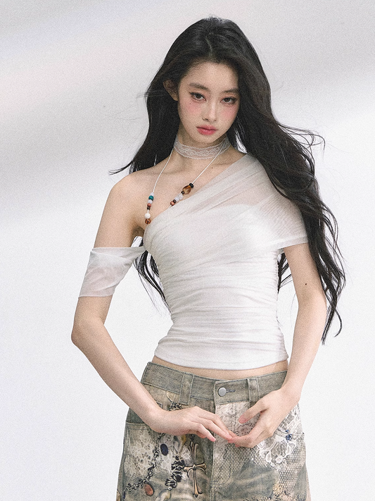 White/Black Asymmetrical Neckline Slim-fitting T-shirt Beaded Halter Top