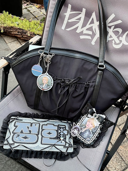 Black Fan-shaped Ita Shoulder Bag