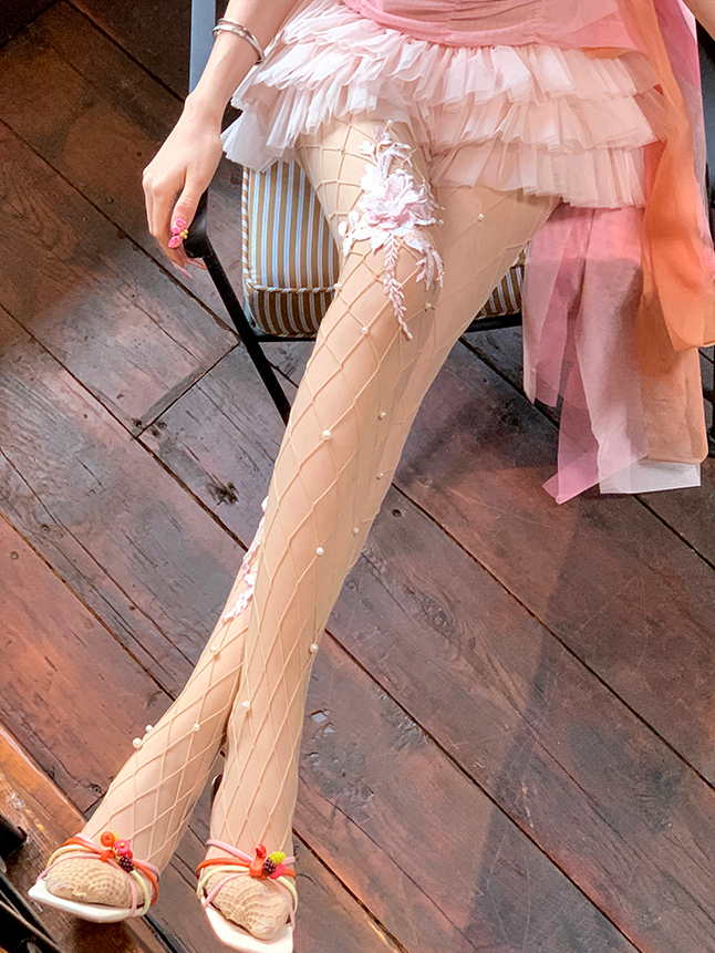 Floral Embroidery Fishnet Tights