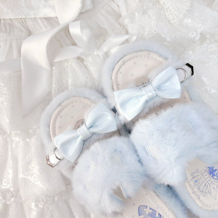 Light Blue Jirai Kei Plush Slippers: Embroidered Cat Design with Platform Sole & Top Bow