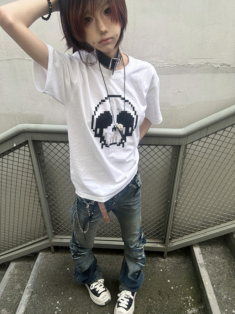 Black/White Round Neck Pixel Skeleton Print Cotton T-Shirt
