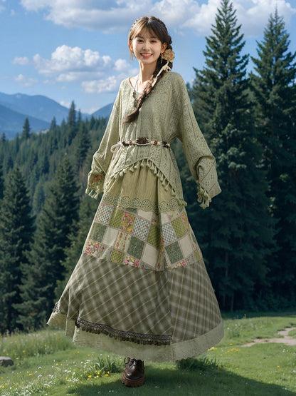 Bohemian Green V-neck Tassels Hem Top with Belt