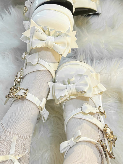 White Bear Buckle Straps Bowknot High Block Heels with Bear Embroidery