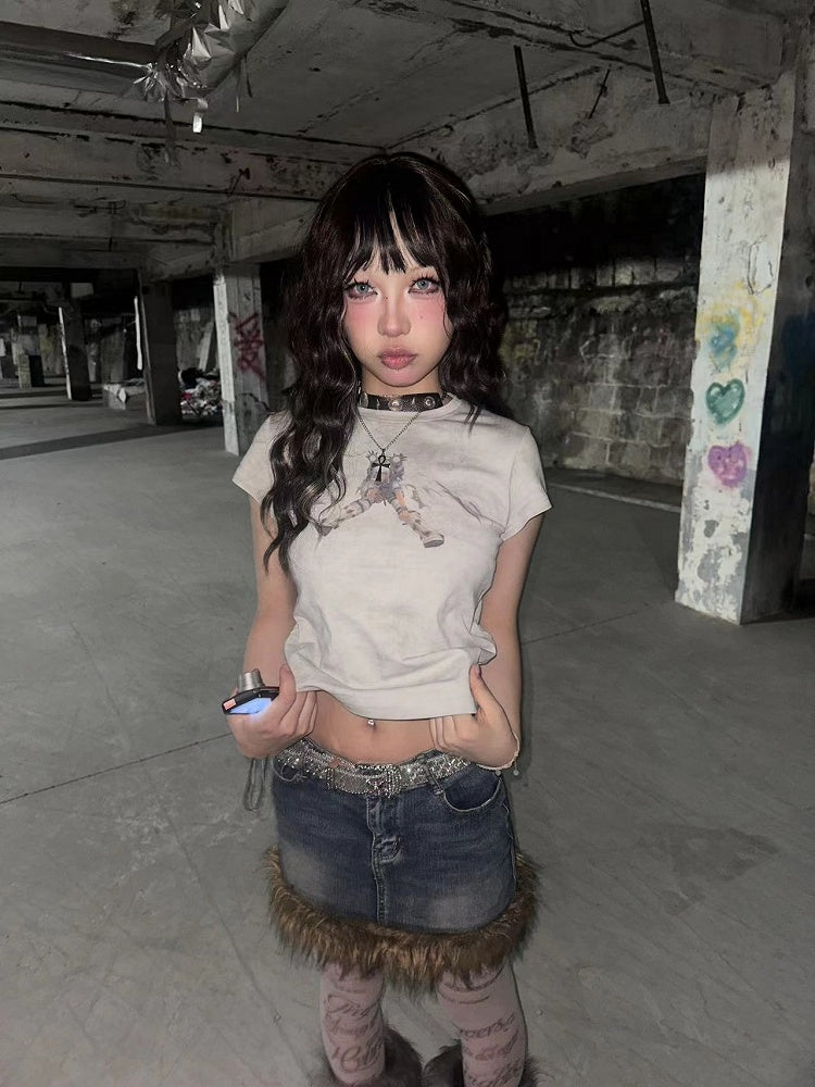 White/Gray Cyberpunk Graphic T-shirt