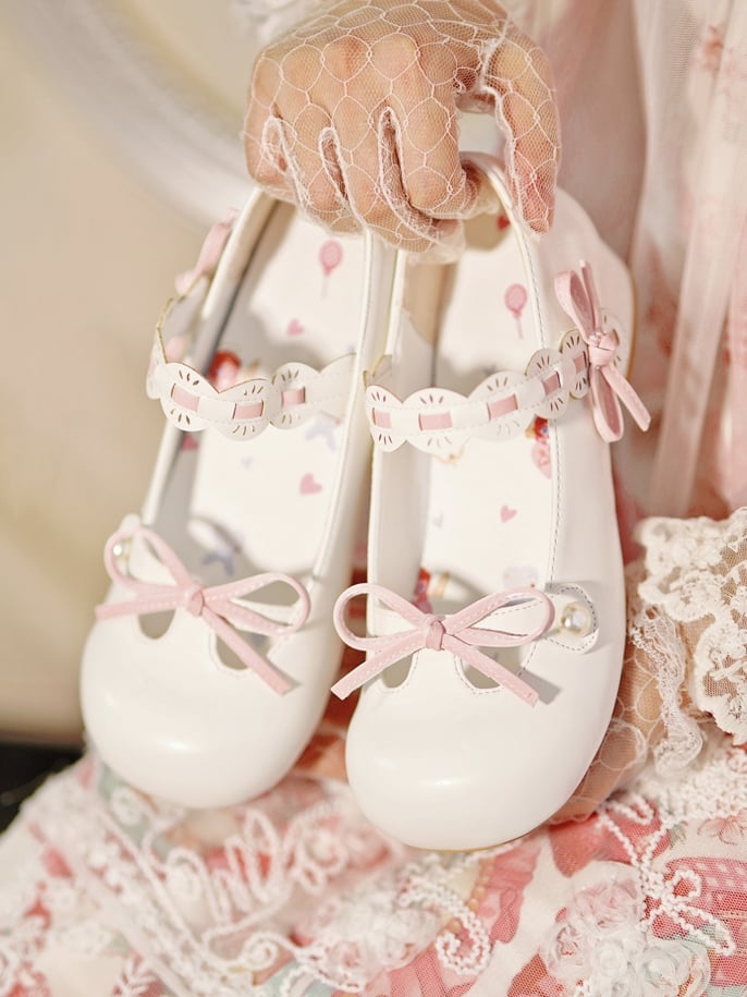 White Beaded Decorated Knotted Bow at Top Round Toe Lolita Shoes