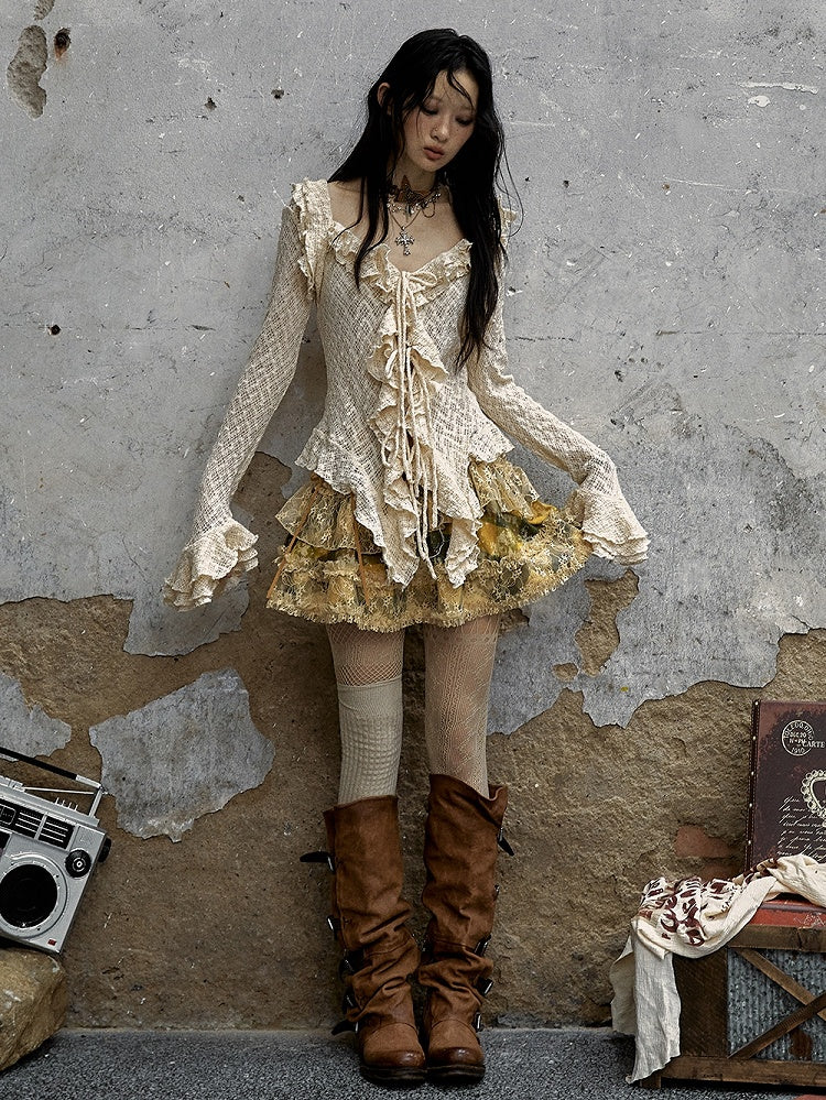 Apricot Vintage Ruffles Bell Sleeves Slim Fit Top