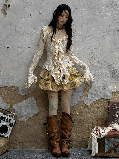 Apricot Vintage Ruffles Bell Sleeves Slim Fit Top