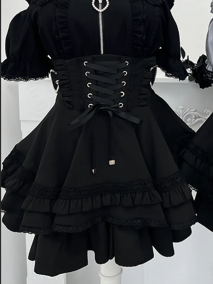 Jirai Kei Heart Buckles Lace-up Front and Back Black Tiered Skirt