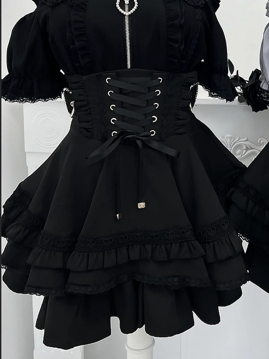 Jirai Kei Heart Buckles Lace-up Front and Back Black Tiered Skirt
