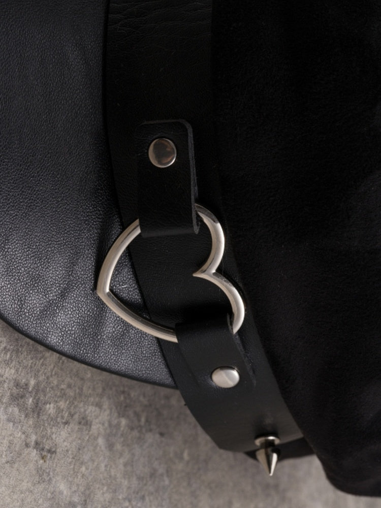 Black Gothic Heart Ring Studs Details Beret Hat