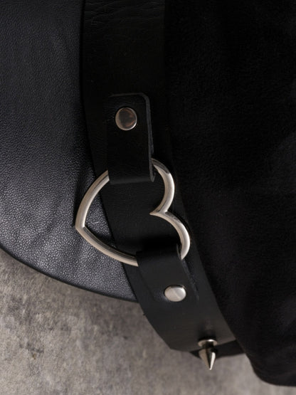 Black Gothic Heart Ring Studs Details Beret Hat