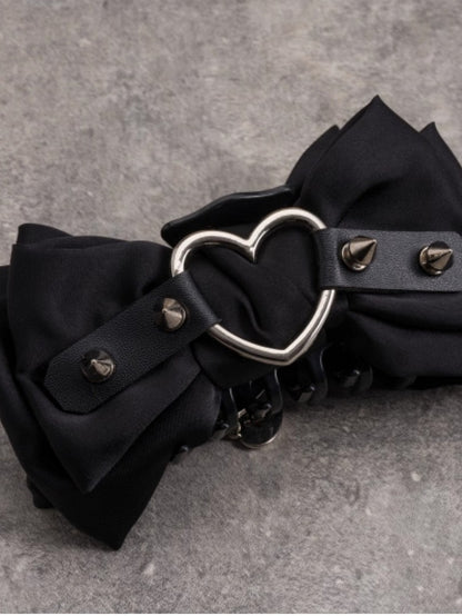 Black Gothic Bowknot Claw Clip With Heart Buckle