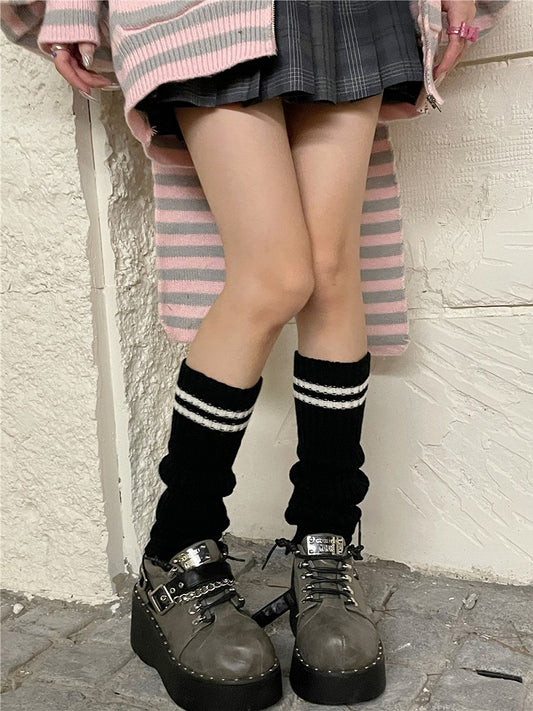 Black/White Striped Pattern Knitted Leg Warmers