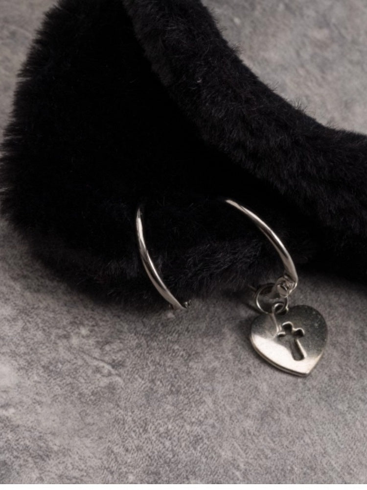 Black Cat Ear With Red Plaid Pattern Bowknot And Heart Charm Details KC