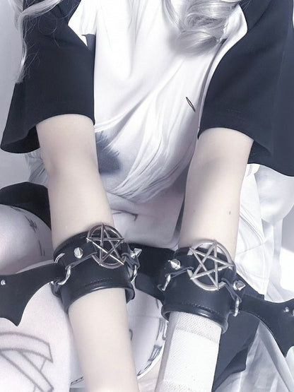 Black Pentagram Bat Wing Stud Punk Bracelet