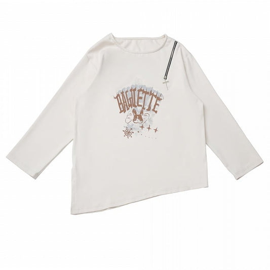 White Split-Hem Top with Cross Zipper Accent