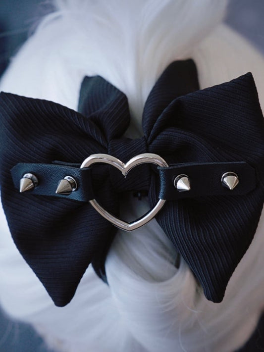 Gothic Heart Buckle With Studs Decorated Black Bow Claw Clip