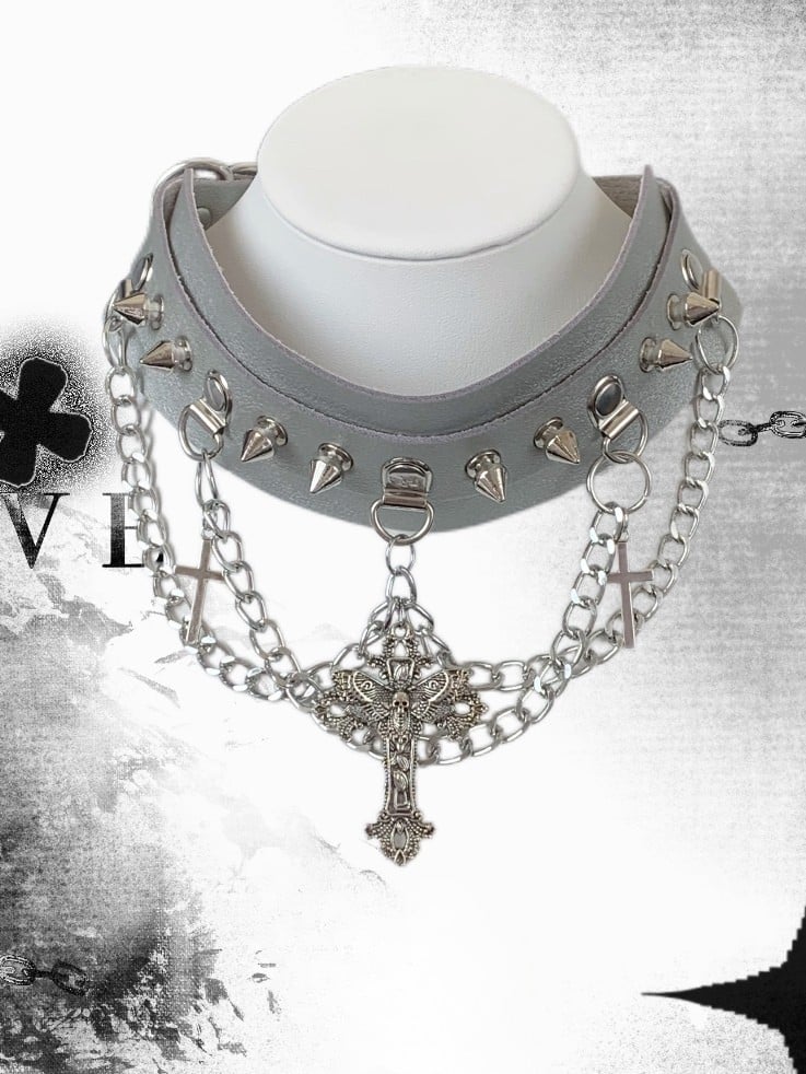 Black/White/Gray Studs Details Cross Charm Choker