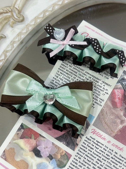2 Options Green&Brown Rhinestone Heart Decorated Ruffled Bowknot Hairclip