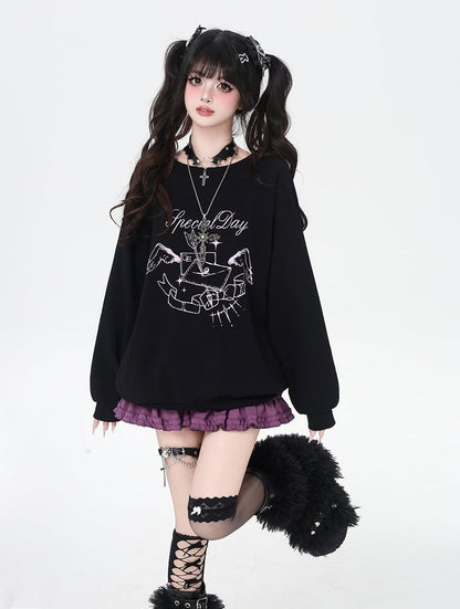 Self-tie Bowknot at Back Pink/Black Round Neck Graphic Sweatshirt