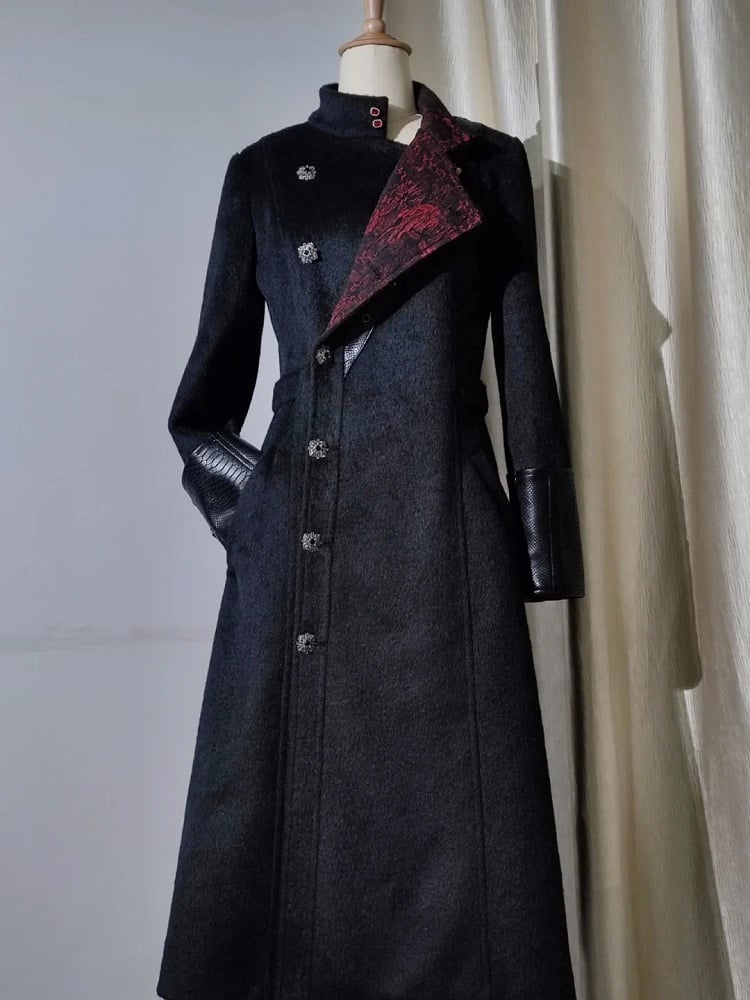 Ouji Fashion Black Leather Cuffs Gothic Lolita Woolen Coat with Red Inner Lining