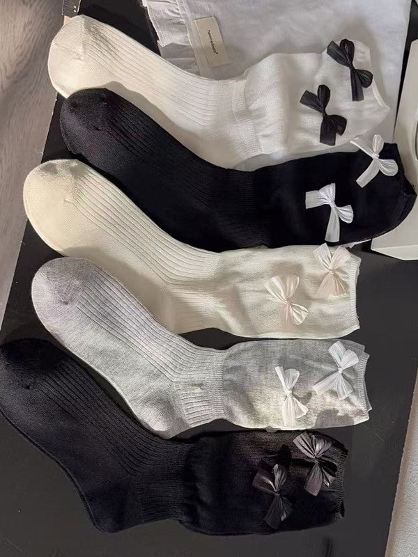 Black/White/Beige/Gray Lolita Bowknot Details Calf Socks