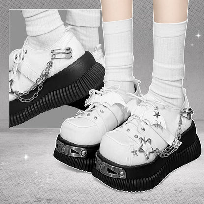 Star-shaped Studs and Chains Gothic White Bat Wings Platforms Punk Shoes