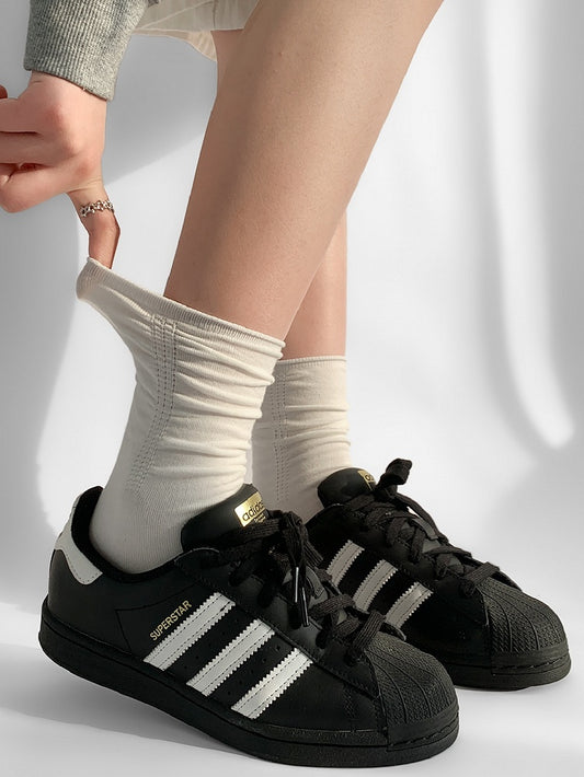 White Ribbed Trim Loose Socks
