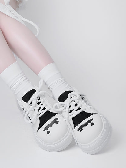 Black & White Otaku-Kwaii Platform Shoes - Lace-Up Design with Letter Print & Raw Edge Trim