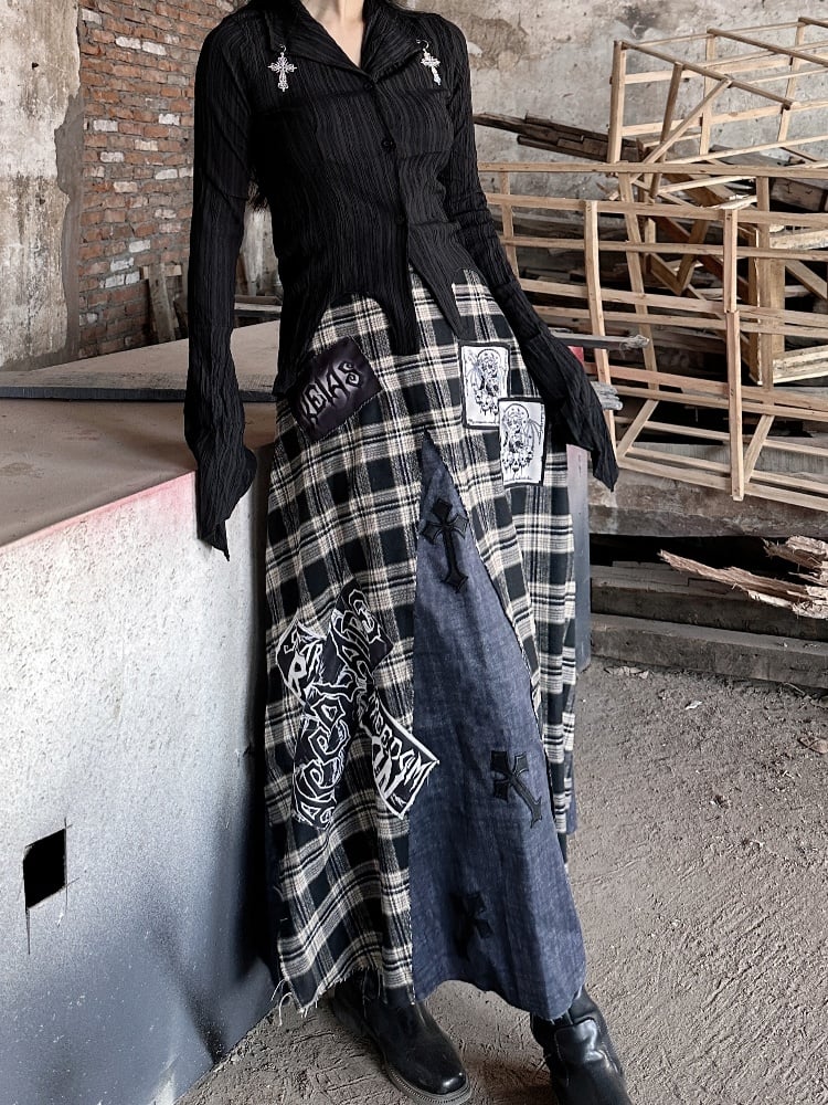 Wasteland Punk Cross Appliques Plaid Patchwork Design Skirt