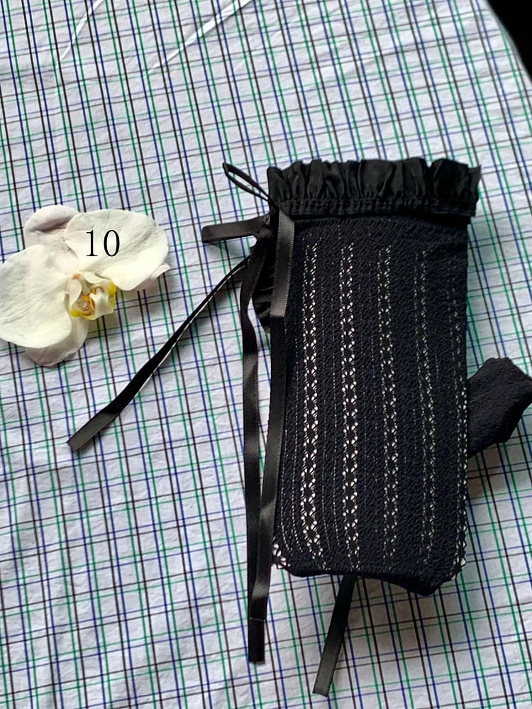 White/Milky White/Black/Red/Purple/Grey/Brown Lolita Lace Trim Bowknot Socks