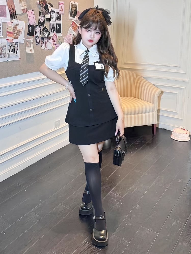 Plus Size Black Preppy Short Skirt