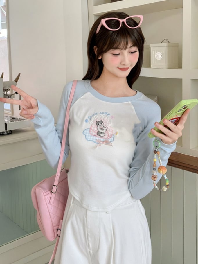 Cartoon Kitty Embroidery Blue and White Colorblock Design Top