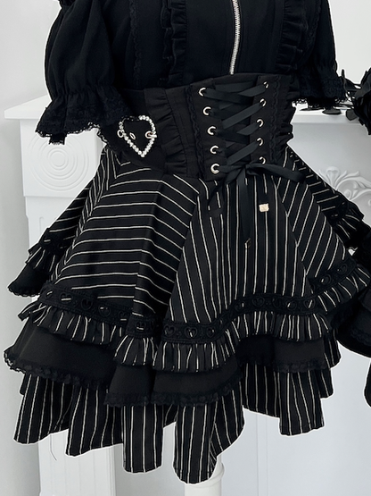 Jirai Kei Heart Buckles Lace-up Front and Back Black Striped Tiered Skirt