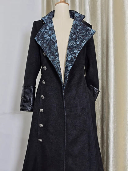 Ouji Fashion Black Leather Cuffs Gothic Lolita Woolen Coat with Blue Inner Lining