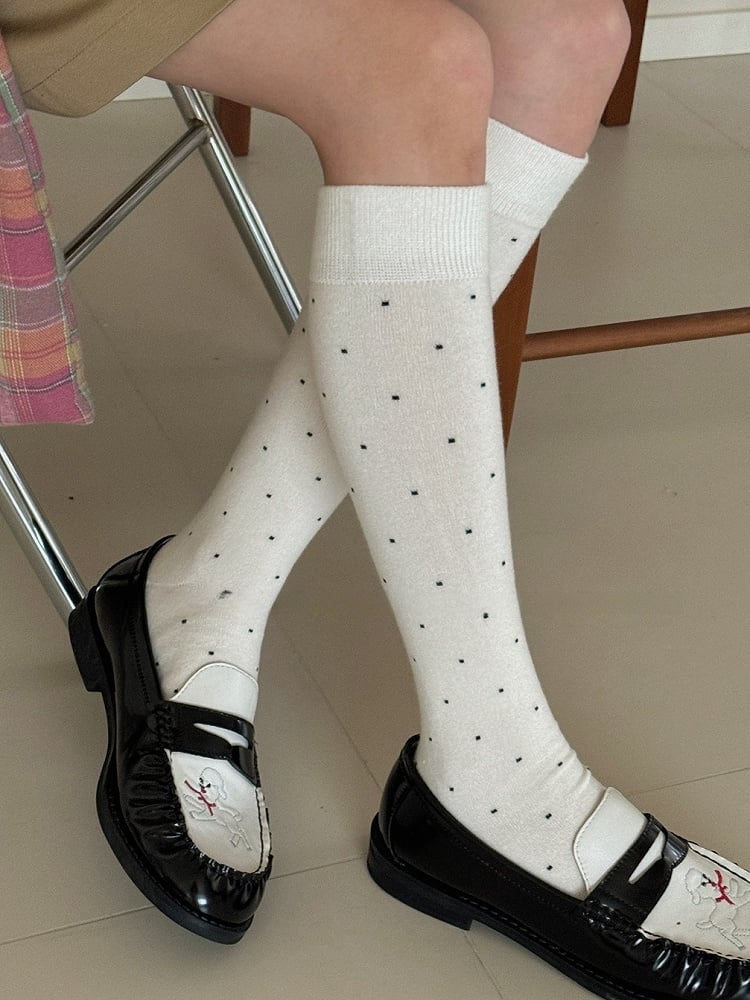 White/Light Brown/Dark Coffee/Dark Grey/Black Polka-dot Pattern Underknee Stockings
