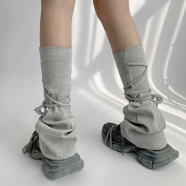 Self-tie Straps Gray/White Flared Leg Warmers