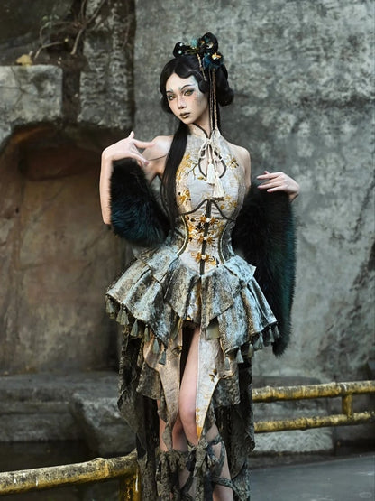 Drop Cutout Neckline with Cheongsam Halter Collar Chinoiserie Cropped Top