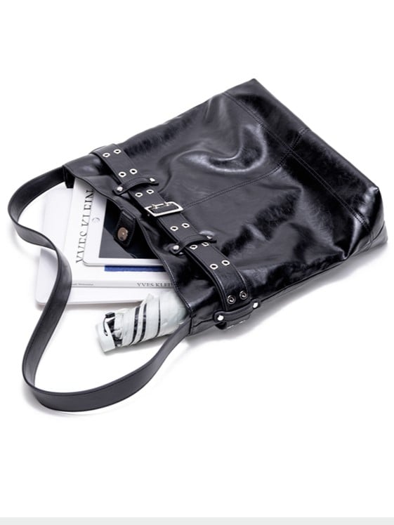Elegant Black Tote Bag With Belt Buckle Accent - Perfect For Commuting
