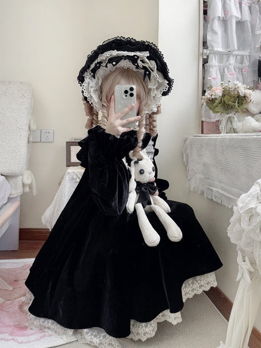 Beige / Black Bonnet