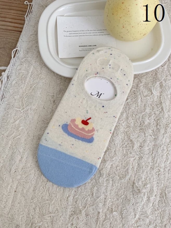 17 Options Colorful Ankle Socks With Cake/Apple/Bear/Puppy/Bowknot/Polka-dot/Striped Pattern/Floral Print