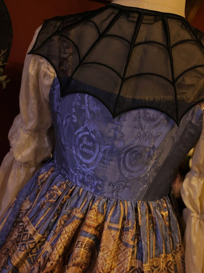 Black Spider Web Embroidery Organza Fake Collar with Detachable Butterfly and Moth Brooch