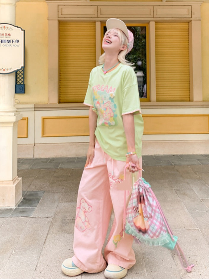 Green Round Neck Teddy Bear Print Knit Floral Accents Loose T-shirt