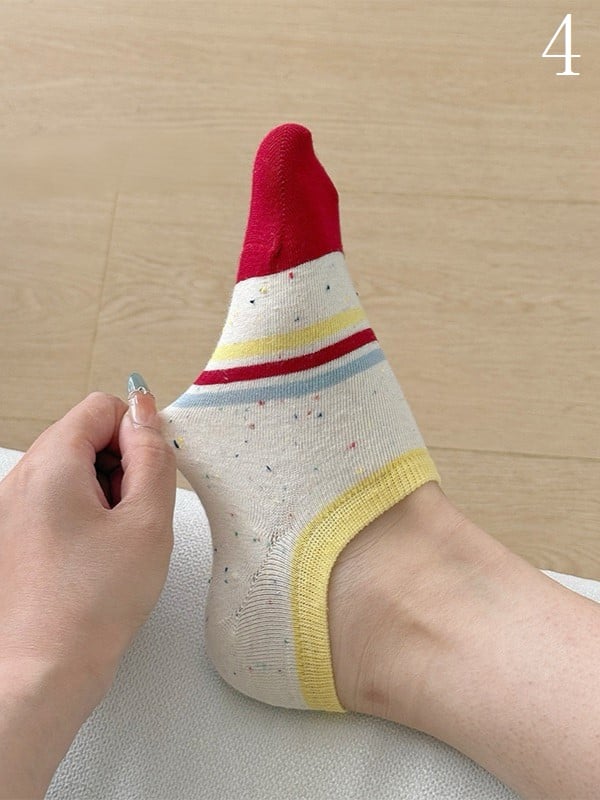 17 Options Colorful Ankle Socks With Cake/Apple/Bear/Puppy/Bowknot/Polka-dot/Striped Pattern/Floral Print